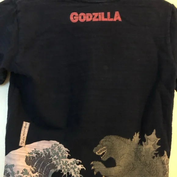 Godzilla t shirt - Picture 2 of 2